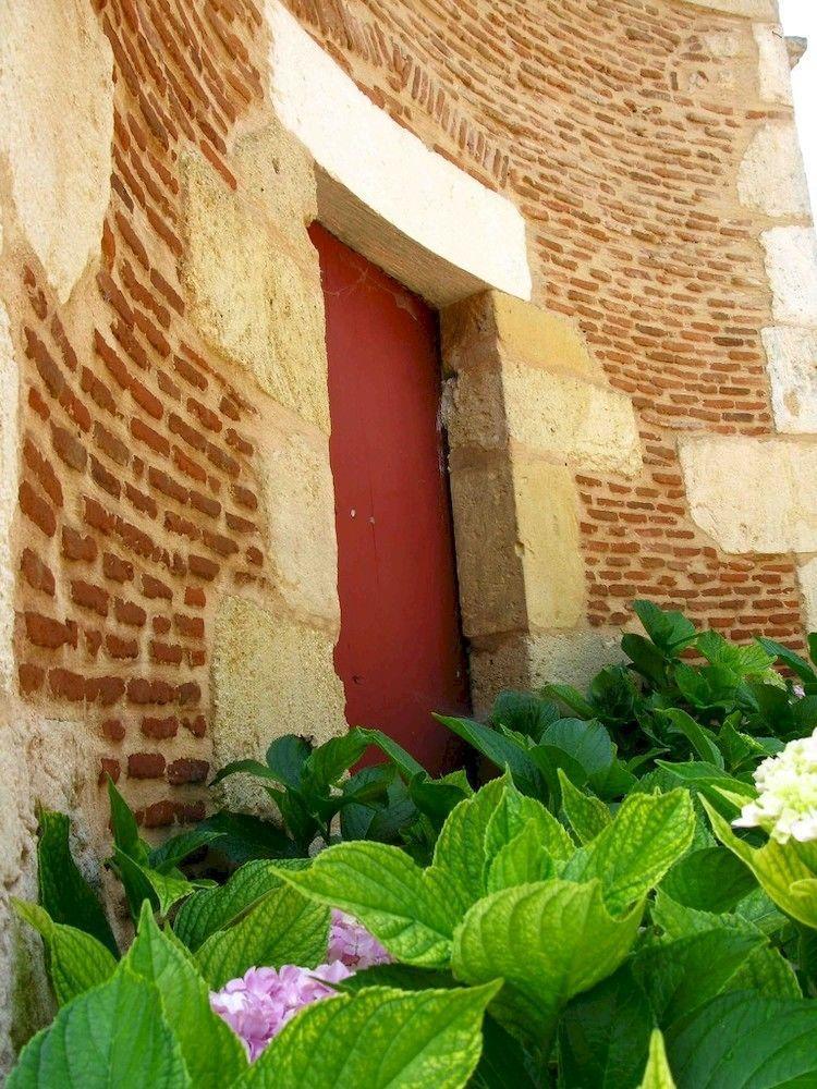 Chateau Les Farcies Du Pech Bergerac Exterior foto